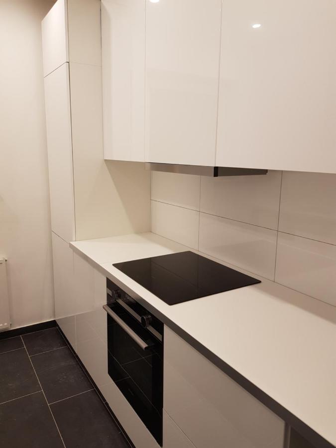 Schones Zimmer In Zentraler Lage Hannover Bagian luar foto