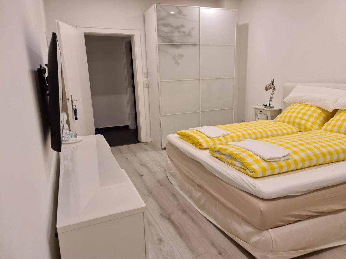 Schones Zimmer In Zentraler Lage Hannover Bagian luar foto